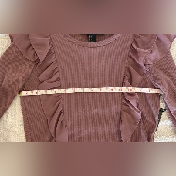 FOREVER 21 Mauve Ruffled Knit Long Sleeve- Size M - Picture 3 of 5